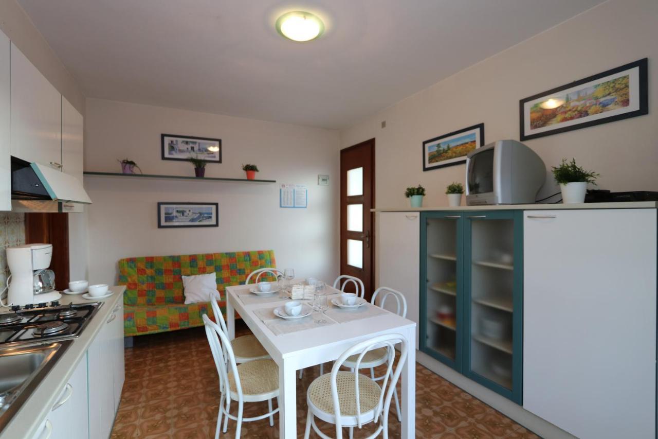 Villa Stefano Бибионе Экстерьер фото